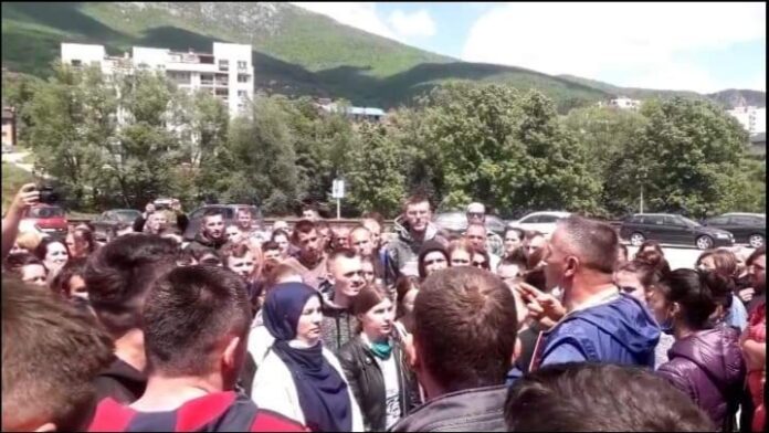 Završeni protesti u Travniku, zaključak: Ko ne dođe na posao dobit će otkaz u firmi Olip Donji Vakuf