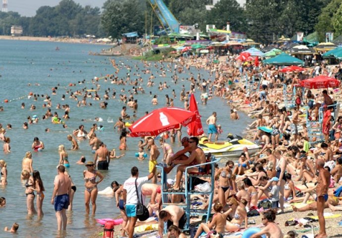Hrvatska otvara turističku sezonu, ali državljani BiH još ne mogu na Jadran...