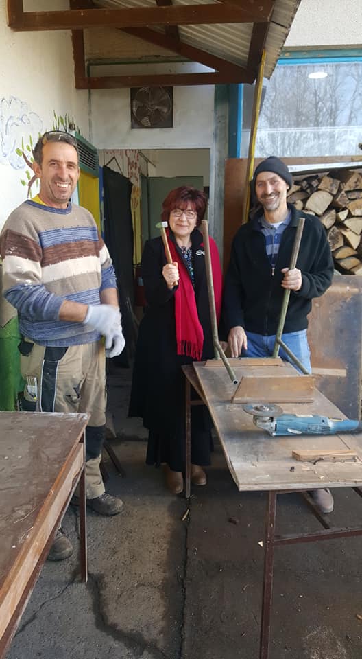 PROJEKAT "STOLICA ZA SVAKOG UČENIKA" PROJEKAT "STOLICA ZA SVAKOG UČENIKA"