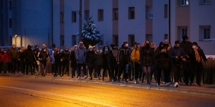 Slovenija : Prosvjedi u nekoliko gradova, policija je kaznila i neke prosvjednike