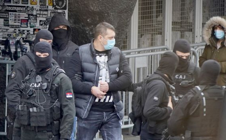 Grupa Velje Nevolje sjekla glave i topila dijelove tijela u vikendicama strave
