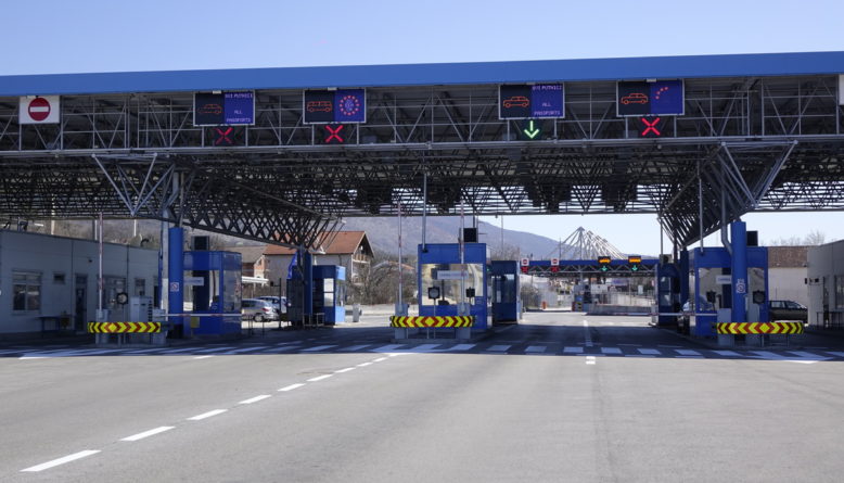 Zbog blažih mjera dijaspora i susjedi dolaze u BiH