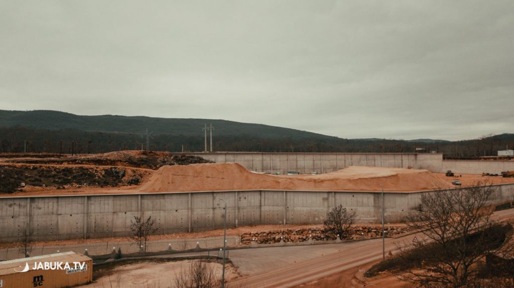 Tajni projekt u Širokom Brijegu: Ni gradonačelnik ne zna što se gradi Tajni projekt u Širokom Brijegu: Ni gradonačelnik ne zna što se gradi