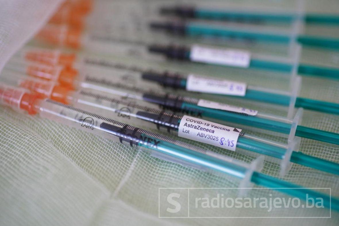 Potvrđeno / U BiH stiže 108.000 doza AstraZeneca cjepiva