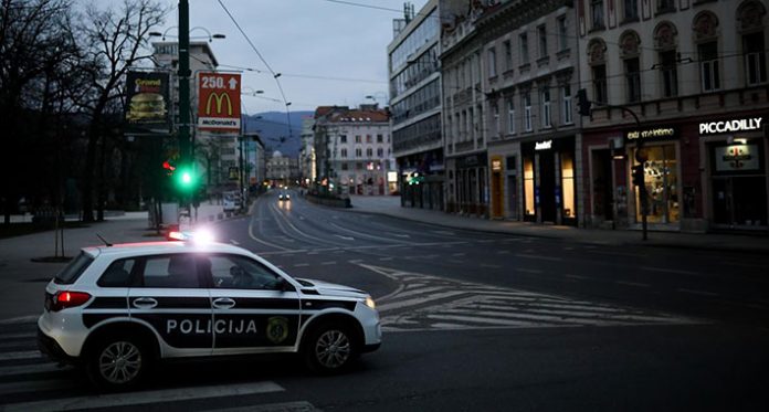 VEĆI BROJ POLICAJACA OD DANAS NA ULICAMA SARAJEVA, KAZNE OD 500 DO 1.500 KM