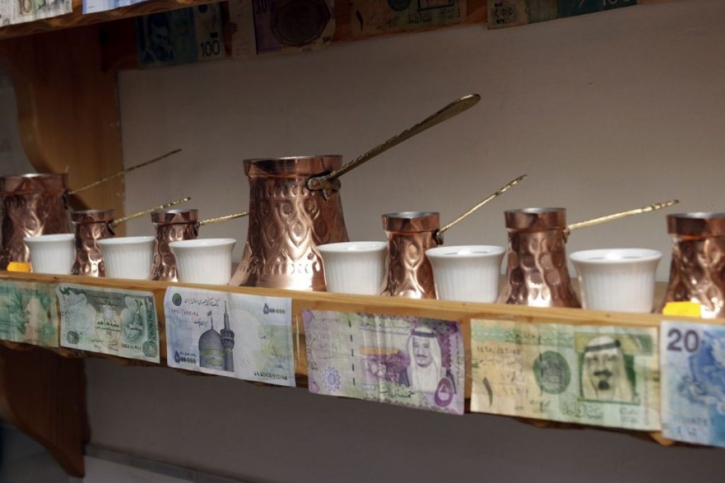 Tradicija tucane kafe duga 150 godina: Mušinoj kafi ne može se odoljeti... Tradicija tucane kafe duga 150 godina: Mušinoj kafi ne može se odoljeti...