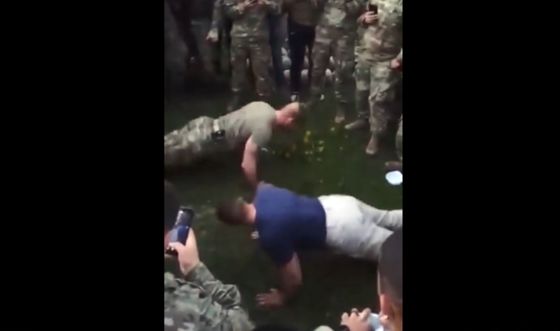 Tokom vježbe na Manjači: Okršaj u sklekovima između našeg i američkog vojnika