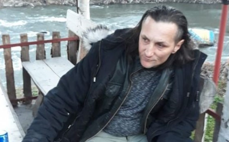 Uskoro optužnica protiv pedofila s karanfilom: Silovao djevojčicu u Begovom Hanu Uskoro optužnica protiv pedofila s karanfilom: Silovao djevojčicu u Begovom Hanu