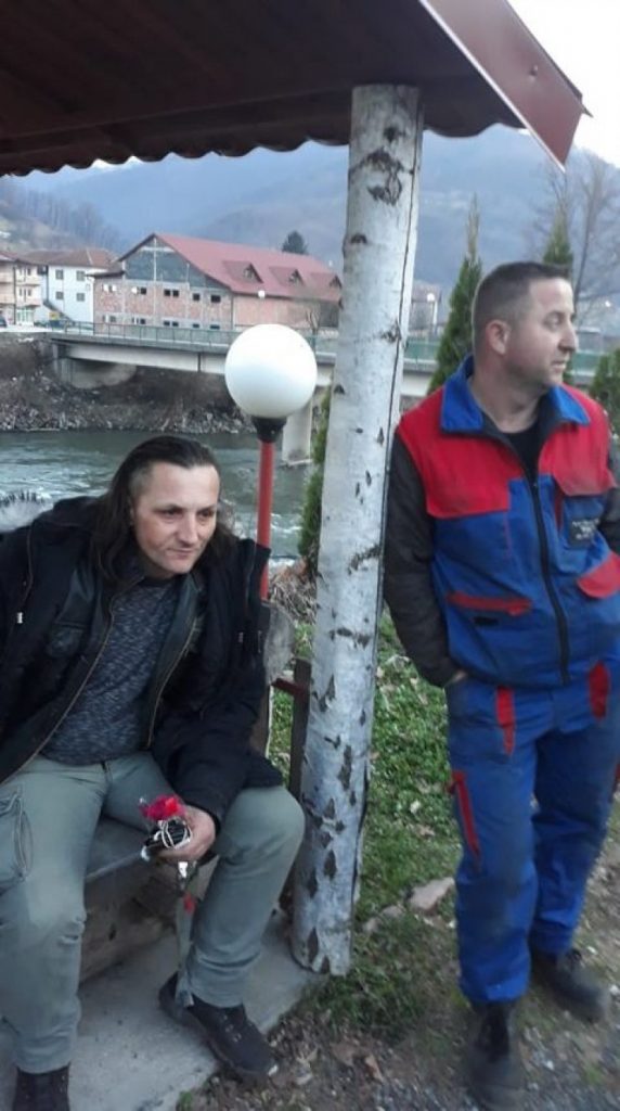 Uskoro optužnica protiv pedofila s karanfilom: Silovao djevojčicu u Begovom Hanu Uskoro optužnica protiv pedofila s karanfilom: Silovao djevojčicu u Begovom Hanu