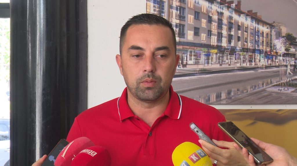 DOBOJ: Uručene prve „ponosne kartice” DOBOJ: Uručene prve „ponosne kartice”