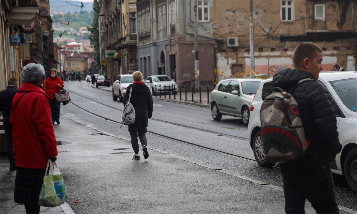 Priča majke koja se porodila u automobilu na tramvajskoj stanici