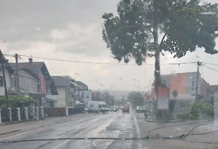 Narandžasto upozorenje: Snažni udari vjetra, moguće i poplave