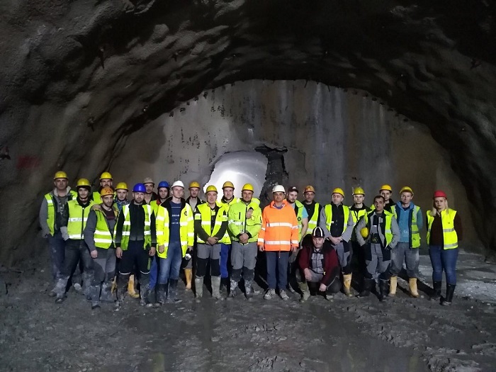 Kompletno probijen tunel Zenica, put do Žepča kraći za pet kilometara Kompletno probijen tunel Zenica, put do Žepča kraći za pet kilometara