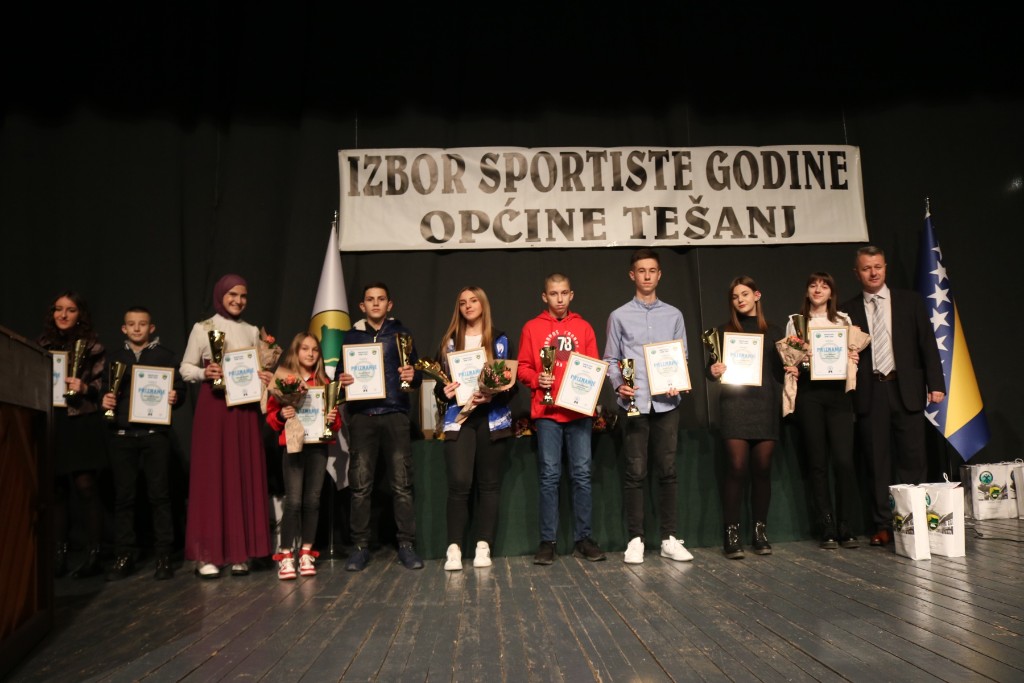IZBOR SPORTISTE GODINE OPĆINE TEŠANJ 2021 IZBOR SPORTISTE GODINE OPĆINE TEŠANJ 2021