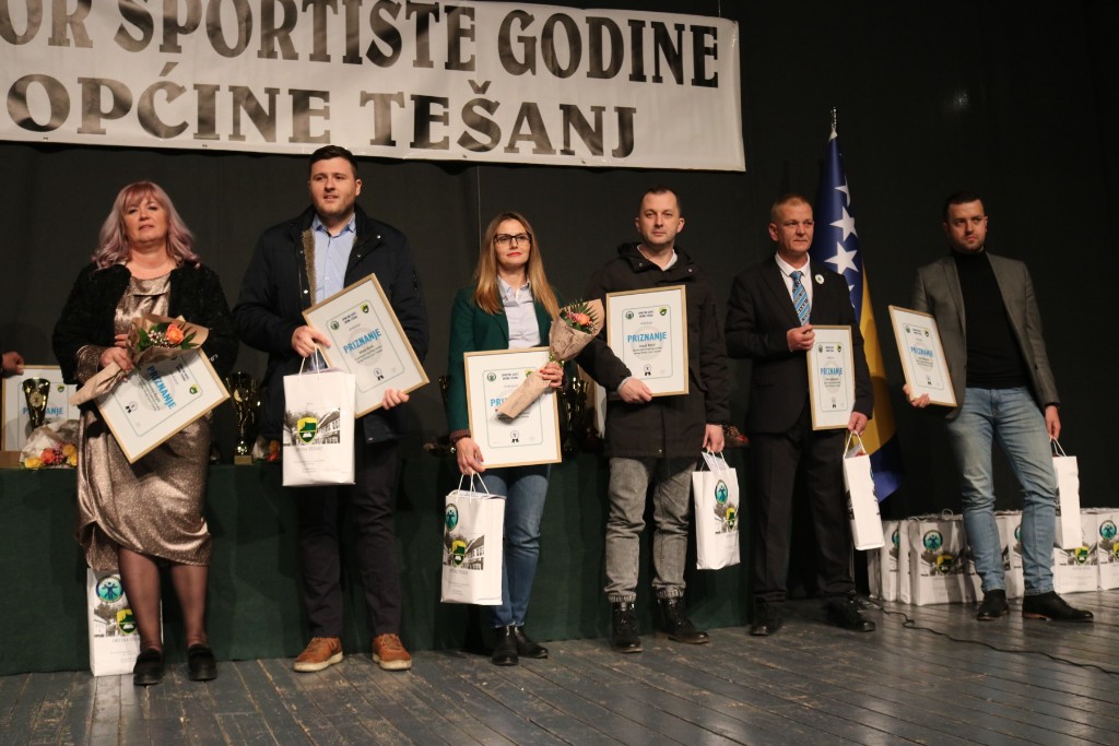IZBOR SPORTISTE GODINE OPĆINE TEŠANJ 2021 IZBOR SPORTISTE GODINE OPĆINE TEŠANJ 2021
