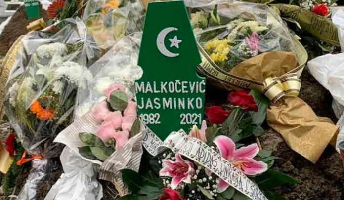 OBAVLJENA DŽENAZA I UKOP JASMINKA MALKOČEVIĆA