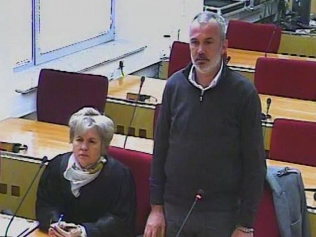 Tužilaštvo BiH: Uhapšeni učestvovali u ubistvu 22 civila, ovo su lica djece koju su strijeljali u Bijeljini Tužilaštvo BiH: Uhapšeni učestvovali u ubistvu 22 civila, ovo su lica djece koju su strijeljali u Bijeljini