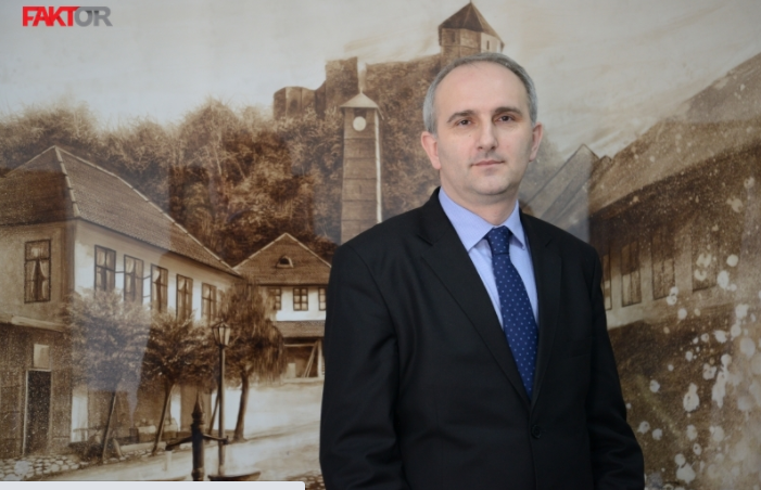 Huskić: Zakonom o pripadnosti javnih prihoda nikome se ništa ne otima, ravnomjeran razvoj FBiH je prioritet Huskić: Zakonom o pripadnosti javnih prihoda nikome se ništa ne otima, ravnomjeran razvoj FBiH je prioritet