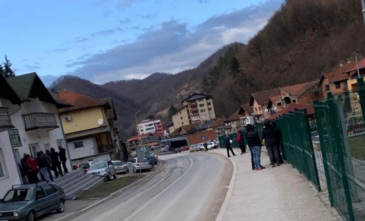 U Veterinarskoj stanici u Srebrenici “sređuju” papire za državljanstvo Srbije U Veterinarskoj stanici u Srebrenici “sređuju” papire za državljanstvo Srbije