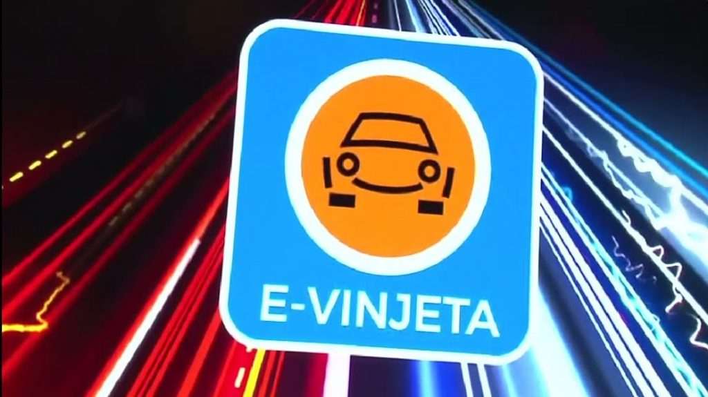 Velika promjena u Sloveniji, ukinute vinjete koje se lijepe na staklo Velika promjena u Sloveniji, ukinute vinjete koje se lijepe na staklo