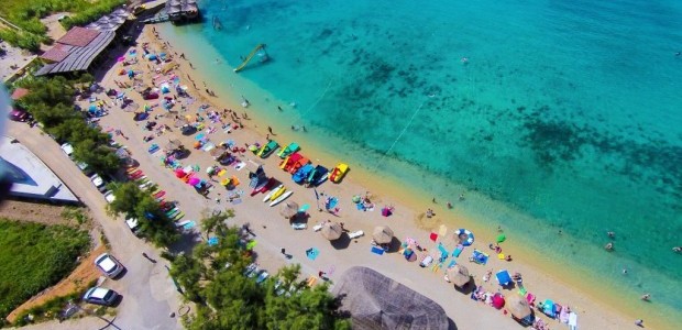 Za odmor na hrvatskoj obali će trebati još više novca: Poskupljuje sve, od kafe do smještaja Za odmor na hrvatskoj obali će trebati još više novca: Poskupljuje sve, od kafe do smještaja