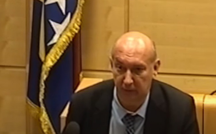 Predstavnički dom usvojio naknadu za nezaposlene porodilje i povećanje dječijeg dodatka Predstavnički dom usvojio naknadu za nezaposlene porodilje i povećanje dječijeg dodatka