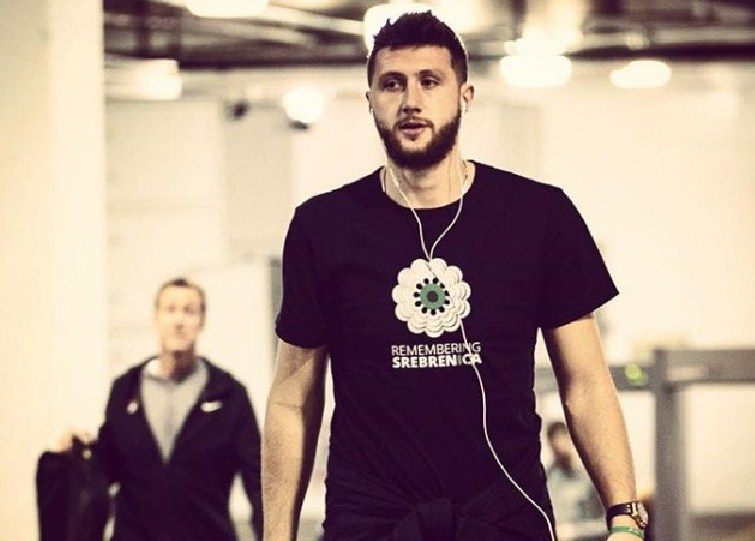 Jusuf Nurkić povodom nastupajućeg ramazana donirao 100 tona brašna za ljude u potrebi Jusuf Nurkić povodom nastupajućeg ramazana donirao 100 tona brašna za ljude u potrebi