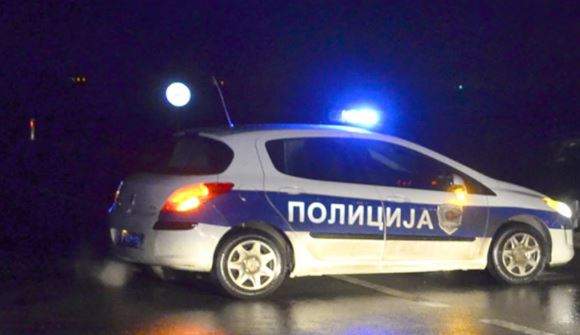 SUMNJA SE NA SAMOUBISTVO Pronađeno tijelo djevojke (16) SUMNJA SE NA SAMOUBISTVO Pronađeno tijelo djevojke (16)