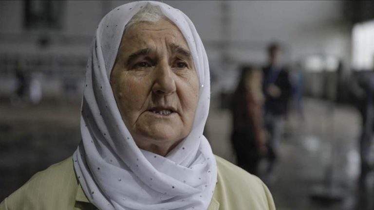 Majke Srebrenice: Grujičić na sve načine pokušava da zastraši sve majke Majke Srebrenice: Grujičić na sve načine pokušava da zastraši sve majke
