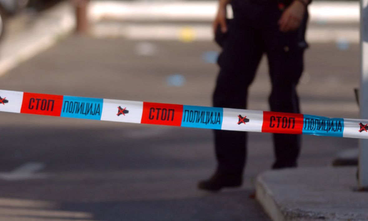 Užas : Sin ubio majku i oca