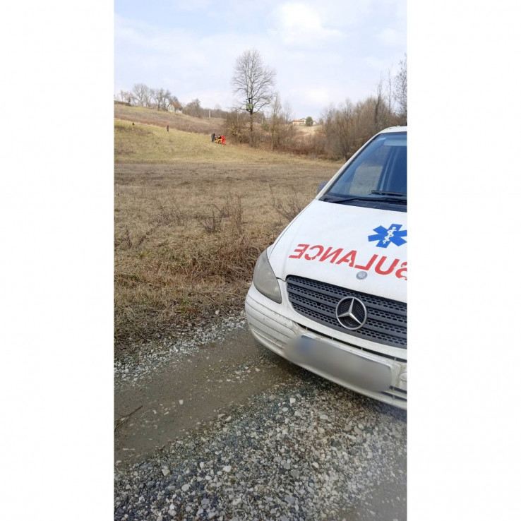 Tragedija kod Stanara: Čoban cigaretom izazvao požar i preminuo u bolnici Tragedija kod Stanara: Čoban cigaretom izazvao požar i preminuo u bolnici