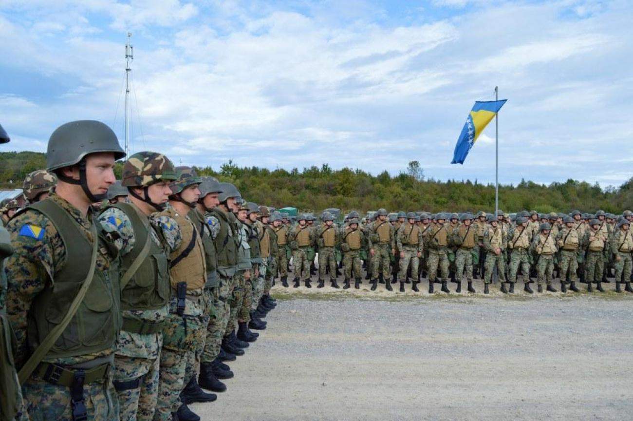 STALAN I SIGURAN POSAO: RASPISAN OGLAS ZA PRIJEM 500 VOJNIKA U ORUŽANE SNAGE BIH