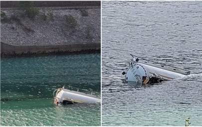 Teška nesreća: Cisterna sletjela u jezero kod Drežnice, povrijeđeno više osoba Teška nesreća: Cisterna sletjela u jezero kod Drežnice, povrijeđeno više osoba