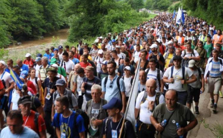 Na Maršu mira Nezuk - Potočari očekuje se oko 3.000 učesnika Na Maršu mira Nezuk - Potočari očekuje se oko 3.000 učesnika
