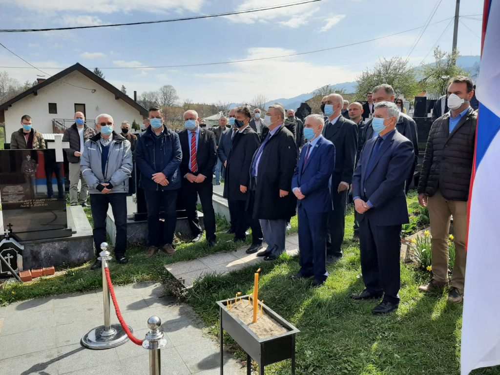 U Višegradu odata počast Rusima koji su učestvovali u agresiji na BiH U Višegradu odata počast Rusima koji su učestvovali u agresiji na BiH