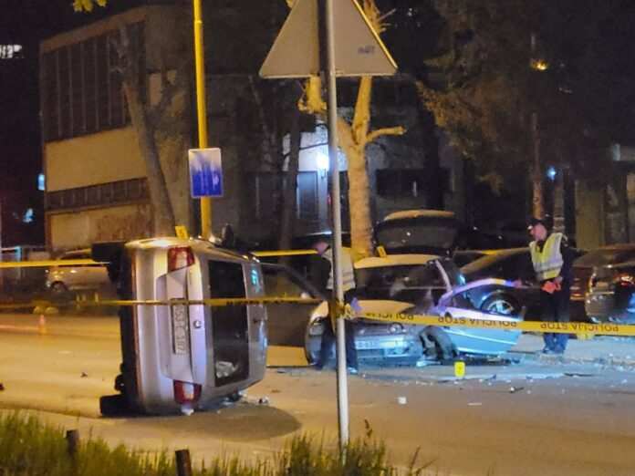 FOTOGRAFIJE KOJE LEDE KRV U ŽILAMA: U SUDARU DVA AUTOMOBILA POVRIJEĐENE TRI OSOBE FOTOGRAFIJE KOJE LEDE KRV U ŽILAMA: U SUDARU DVA AUTOMOBILA POVRIJEĐENE TRI OSOBE