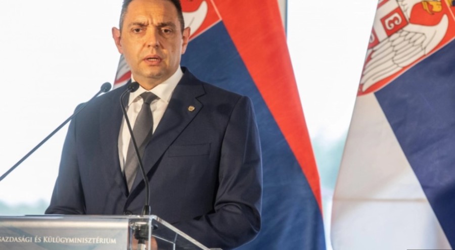 OTVORENI UDAR IZ SRBIJE NA SUVERENITET I INTEGRITET BiH: Vulin poručio - "Zašto se ne mogu promijeniti granice BiH?" OTVORENI UDAR IZ SRBIJE NA SUVERENITET I INTEGRITET BiH: Vulin poručio - "Zašto se ne mogu promijeniti granice BiH?"