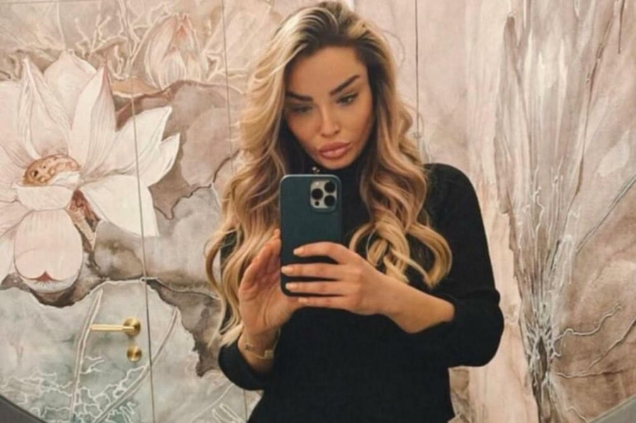 UHAPŠENA BEOGRADSKA MADAM: Za Jelenu Jojić radile pjevačice i starlete, klijenti bili fudbaleri i biznismeni UHAPŠENA BEOGRADSKA MADAM: Za Jelenu Jojić radile pjevačice i starlete, klijenti bili fudbaleri i biznismeni