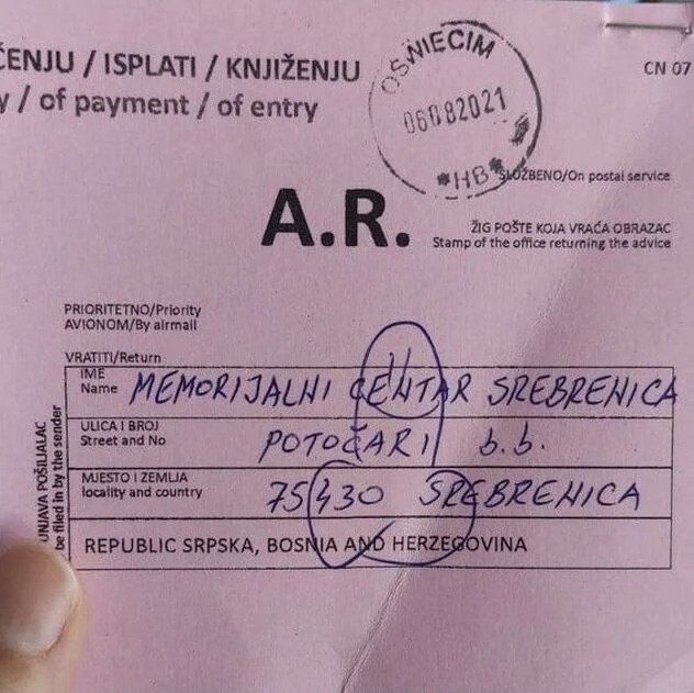 Šikaniranje Memorijalnog centra u Srebrenici: Ko u pošti otvara i dere koverte? Šikaniranje Memorijalnog centra u Srebrenici: Ko u pošti otvara i dere koverte?