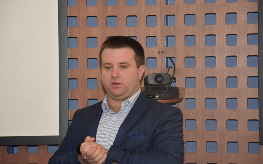 PREUZIMA LI SRBIJA KRITIČNU INFRASTRUKTURU FEDERACIJE BIH? PREUZIMA LI SRBIJA KRITIČNU INFRASTRUKTURU FEDERACIJE BIH?