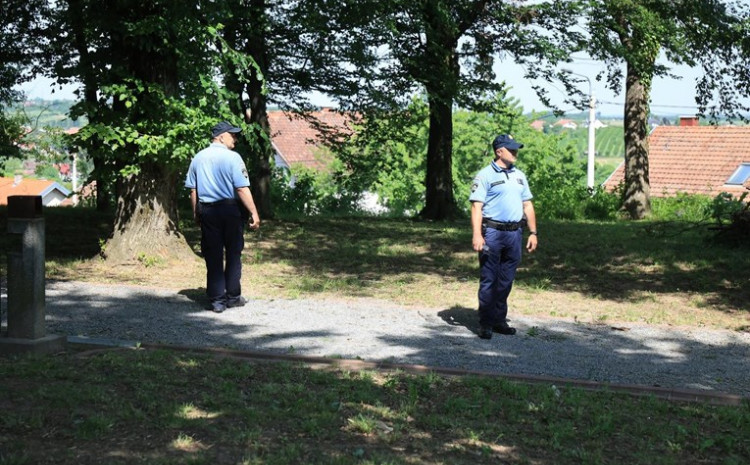 Djevojku ubio bivši momak, maltretirao ju je mjesecima otkad su prekinuli Djevojku ubio bivši momak, maltretirao ju je mjesecima otkad su prekinuli