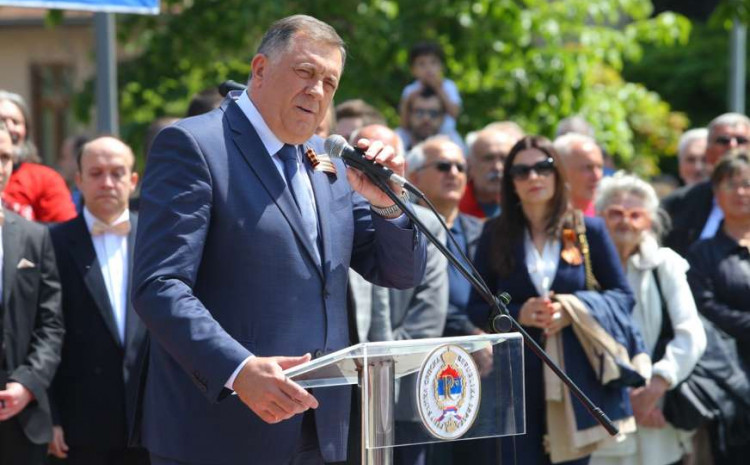 Skandalozna izjava Dodika na obilježavanju Dana pobjede nad fašizmom: Armija RBiH je zločinačka organizacija