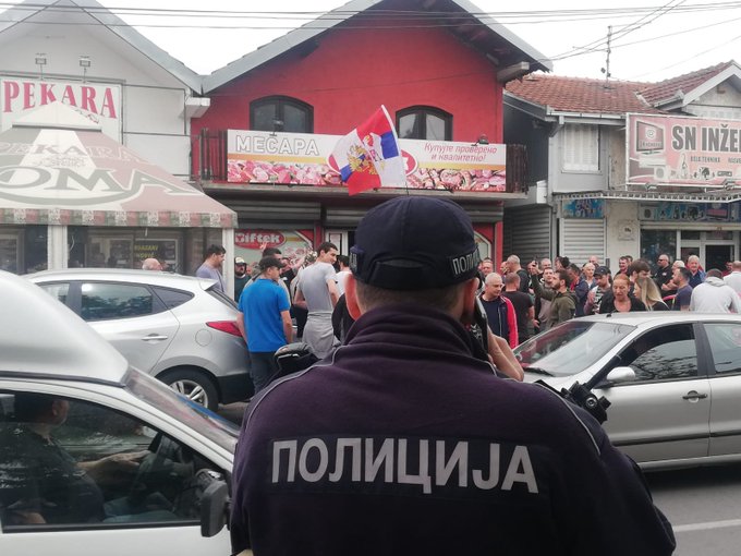 Tučnjava ispred pekare zbog hljeba: Jedan od aktera završio u bolnici