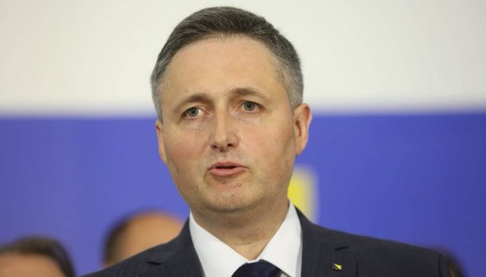 Bećirović: Mi nismo zamjena, već promjena Bećirović: Mi nismo zamjena, već promjena