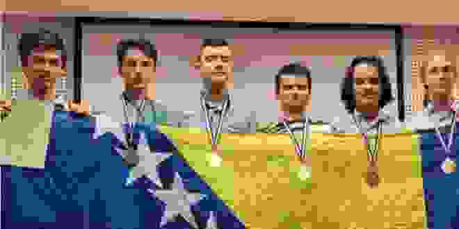Bh. matematičari opet zablistali: Na Olimpijadi osvojili pet medalja Bh. matematičari opet zablistali: Na Olimpijadi osvojili pet medalja