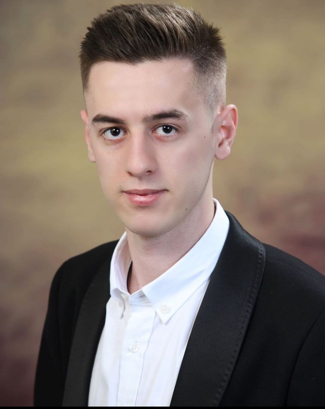 Danial Rošić učenik generacije “Mješovite srednje škole” Tešanj za školsku 2021/ 2022. godinu