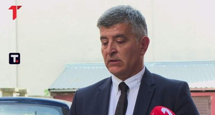 Obraćanje Nenada Periša: Danas odlazim sa svojim sinom kući Obraćanje Nenada Periša: Danas odlazim sa svojim sinom kući
