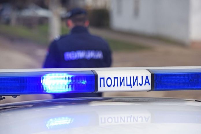 VOZIO DROGIRAN, PA AUTOMOBILOM UDARIO MUŠKARCA: NESRETNIK PREMINUO NA LICU MJESTA VOZIO DROGIRAN, PA AUTOMOBILOM UDARIO MUŠKARCA: NESRETNIK PREMINUO NA LICU MJESTA