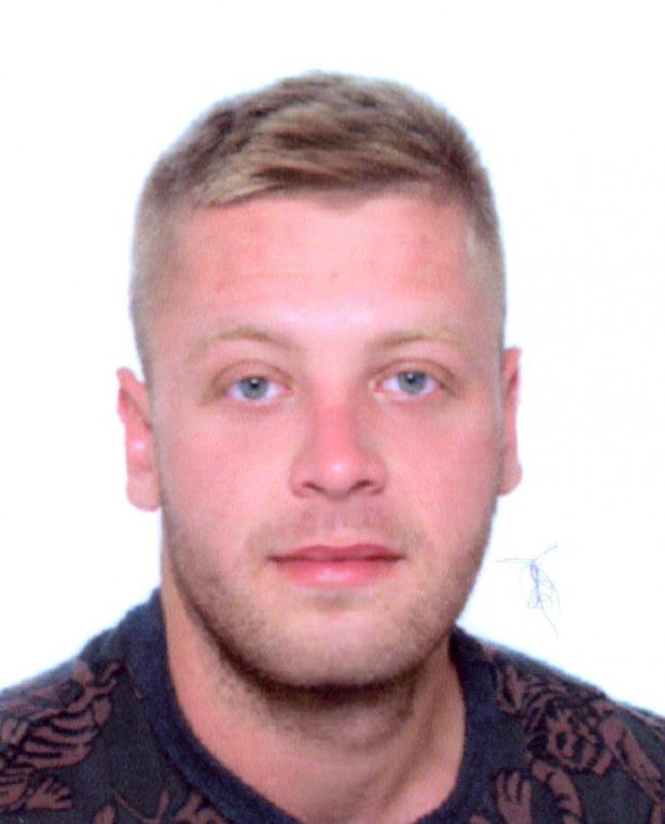 Djevojka ostavila poruku Mateju Perišu: Izvini što te nisam poljubila posljednji put i rekla koliko te volim Djevojka ostavila poruku Mateju Perišu: Izvini što te nisam poljubila posljednji put i rekla koliko te volim