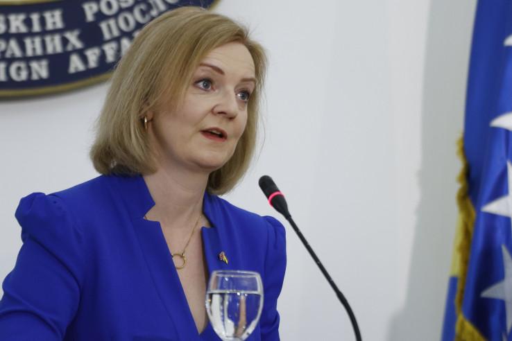 Liz Tras: Učinit ćemo sve što možemo da istisnemo ruski maligni utjecaj u BiH Liz Tras: Učinit ćemo sve što možemo da istisnemo ruski maligni utjecaj u BiH